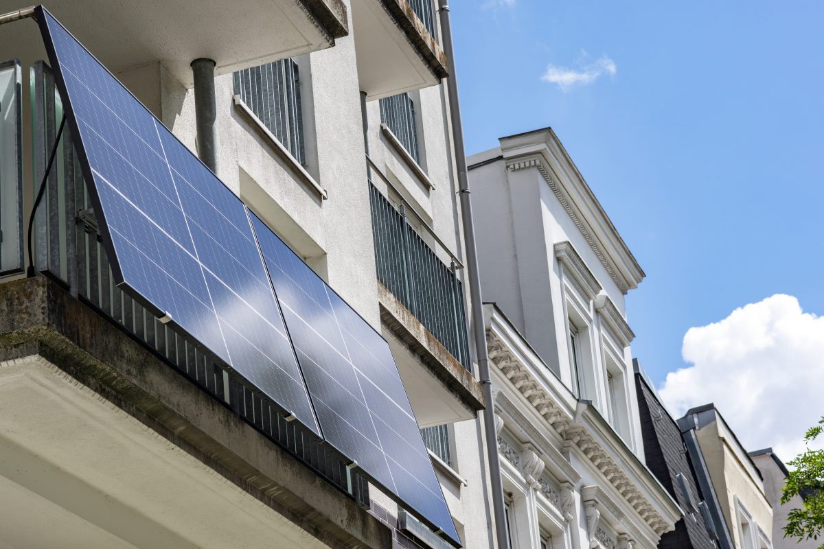Solarpaket 1: Photovoltaik-Balkon-Anlage