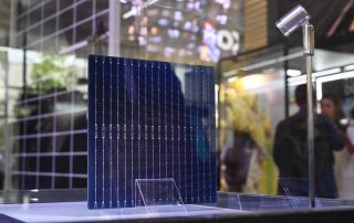 Solarpanel in Großaufnahme auf der Intersolar 2023