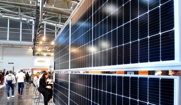 Intersolar Europe 2023 Solarzellen Messehalle